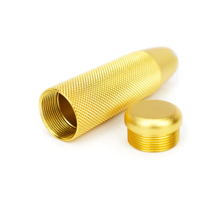 KNURL HIDDEN GEM SHORT - Image 11